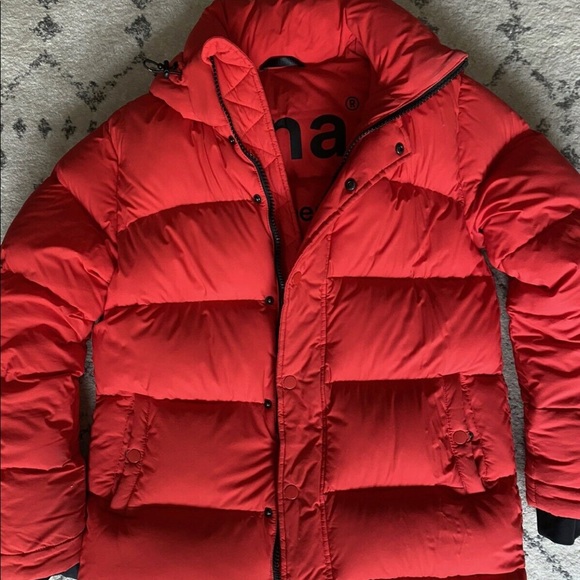 Aritzia super puff